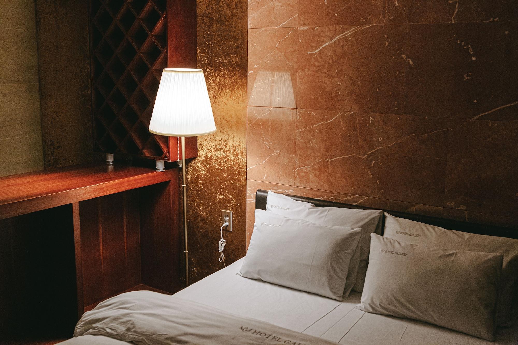 Gallery Tourist Hotel Tongyeong Bagian luar foto