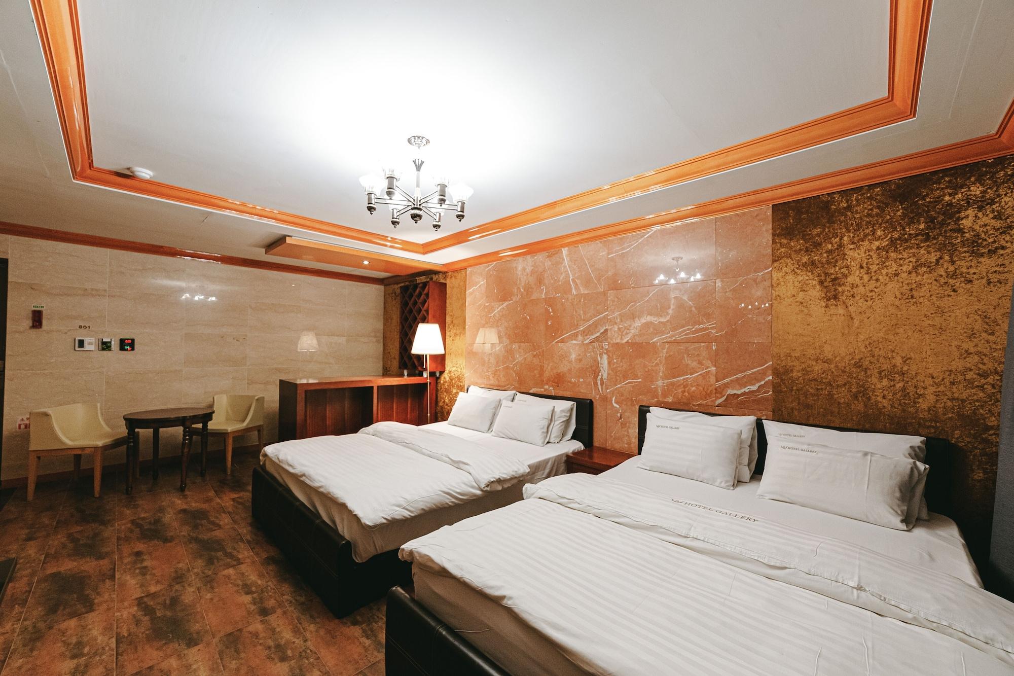 Gallery Tourist Hotel Tongyeong Bagian luar foto