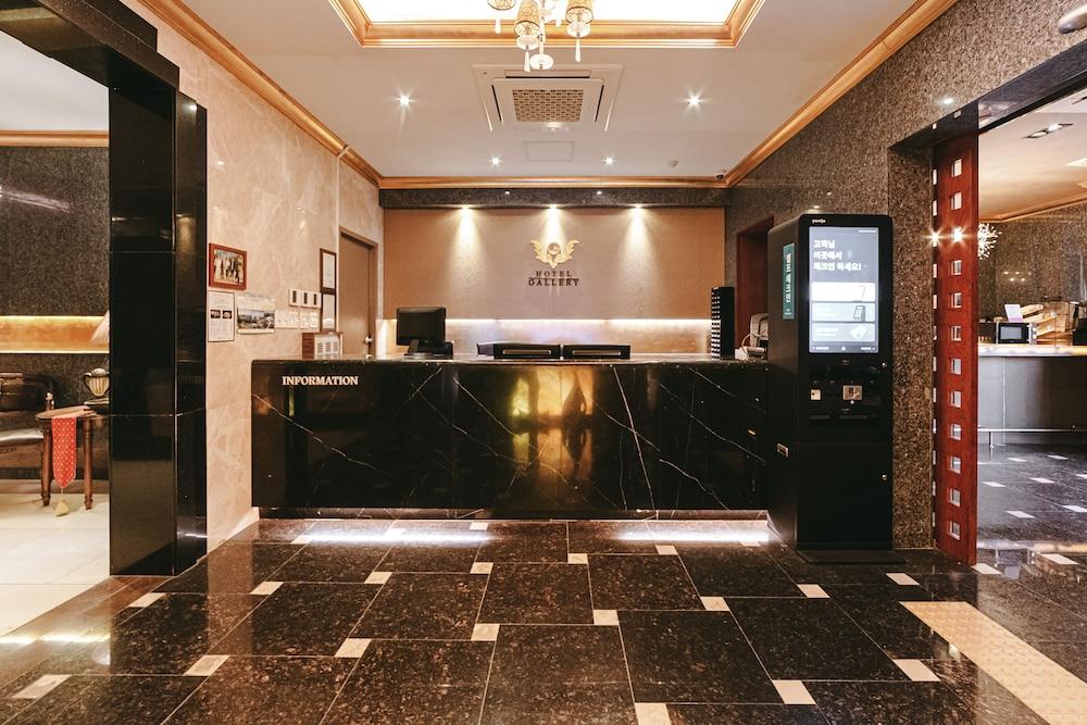 Gallery Tourist Hotel Tongyeong Bagian luar foto