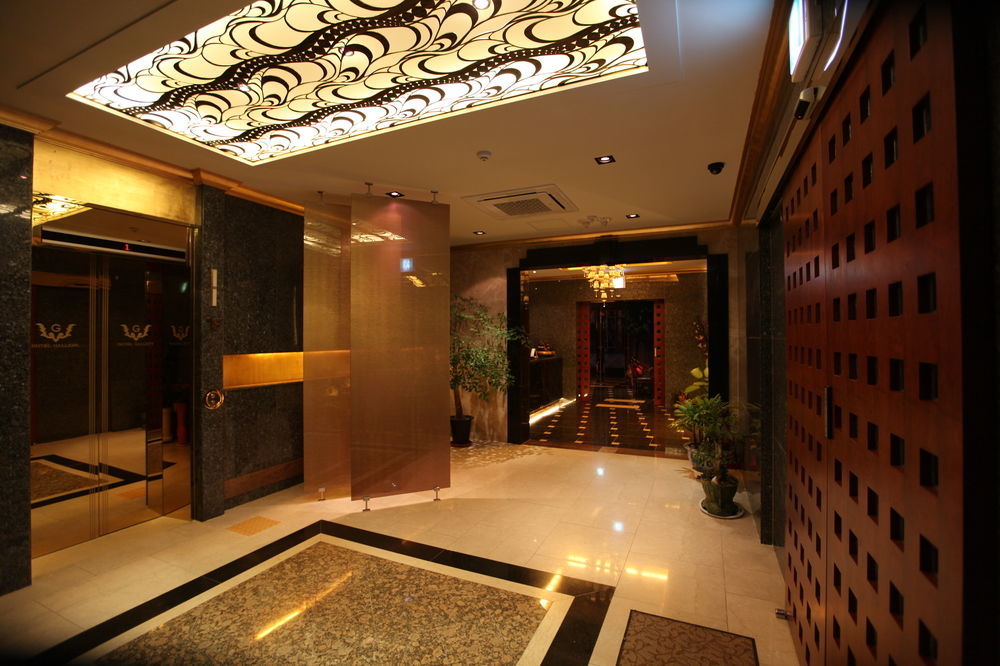 Gallery Tourist Hotel Tongyeong Bagian luar foto