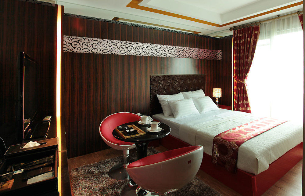 Gallery Tourist Hotel Tongyeong Bagian luar foto