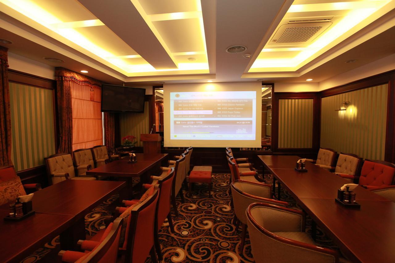 Gallery Tourist Hotel Tongyeong Bagian luar foto