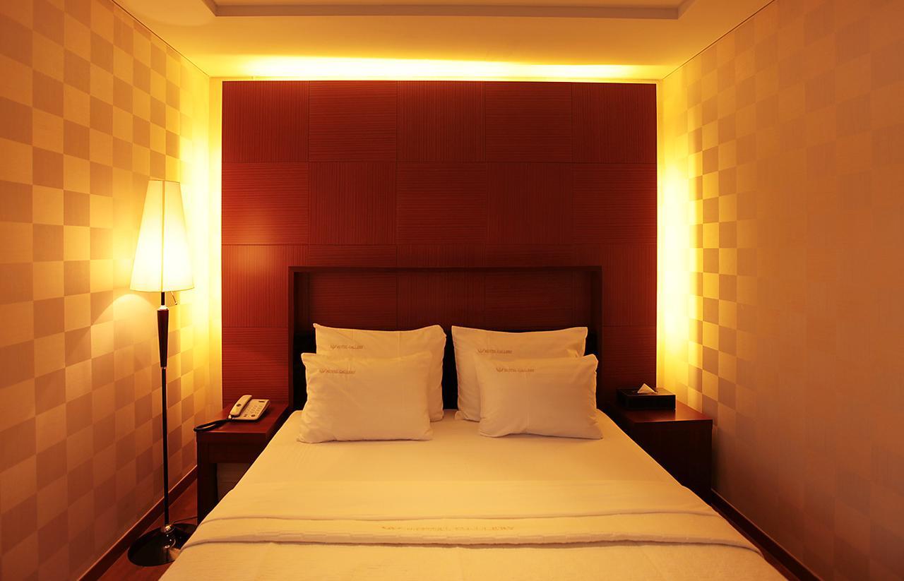 Gallery Tourist Hotel Tongyeong Bagian luar foto